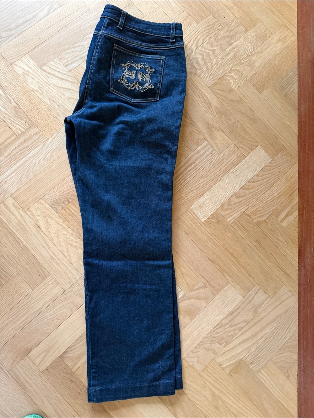 Escada Dark Blue Straight-Leg Jeans with Embroidered Back Pocket